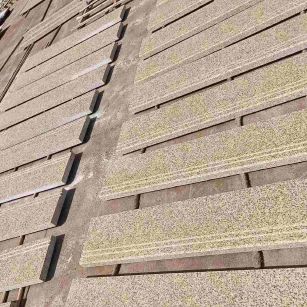 锦州 黄金麻花岗岩光面楼梯踏步