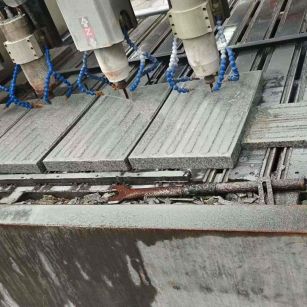 锦州 芝麻白花岗岩荔枝面盲道雕刻