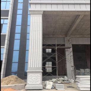 锦州 芝麻白光面花岗岩门楼大柱（罗马柱）配雕花底座