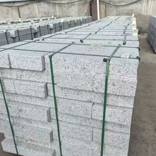 锦州 白麻花岗岩路沿石，弧形路沿石，道牙石，马路牙子，界石，路缘石，平沿石，直岩石，平缘石等