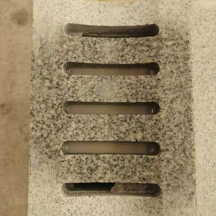 锦州 芝麻白拉丝面花岗岩U型开槽排水槽