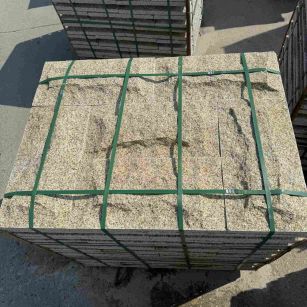 锦州 黄金麻花岗岩石材自然面蘑菇石成品