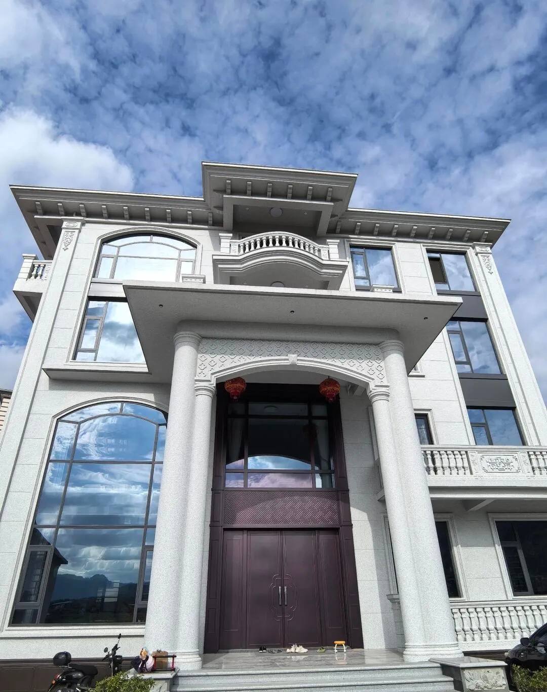 锦州白麻别墅外墙干挂石材效果示例