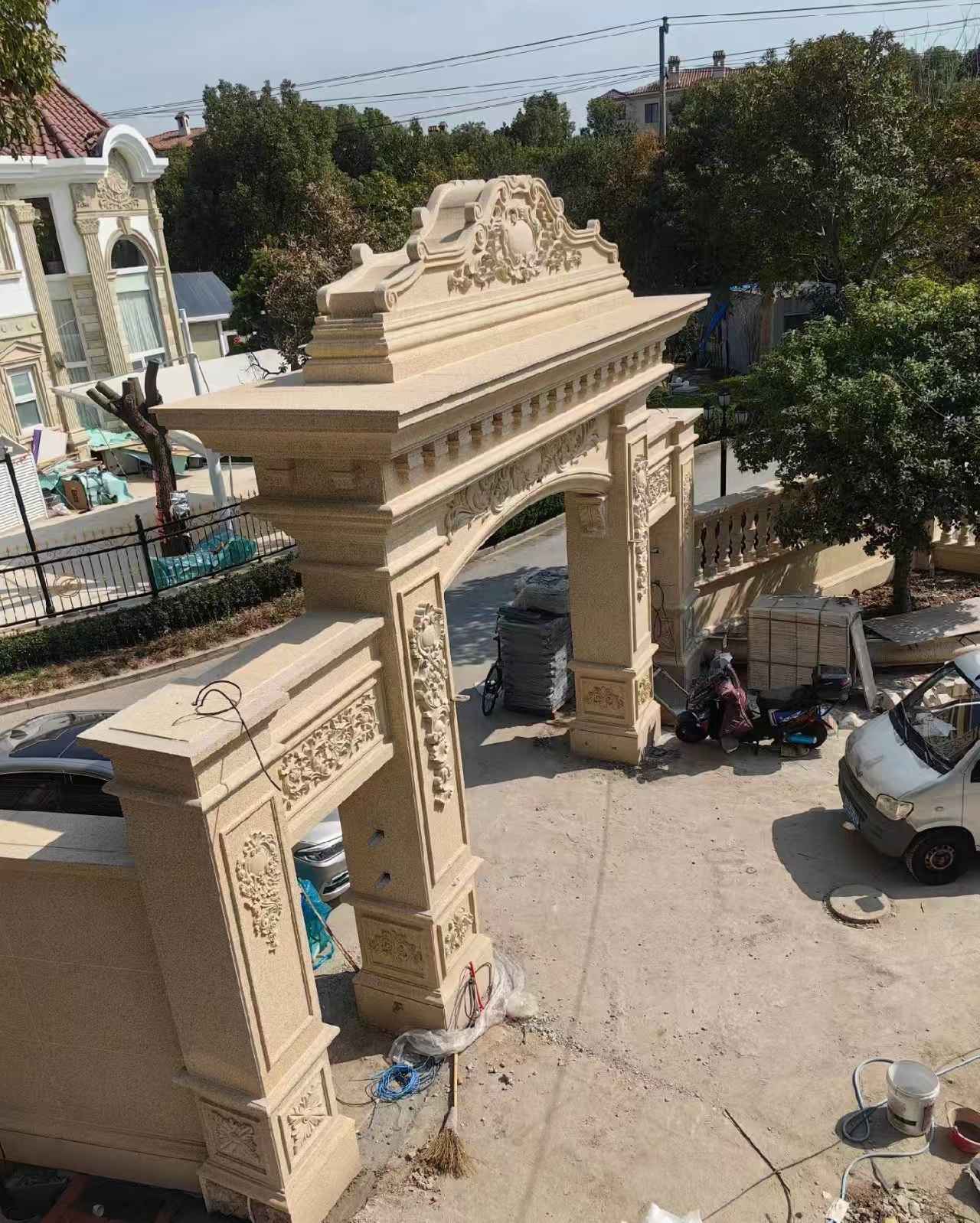 锦州 黄金麻荔枝面花岗岩别墅门楼