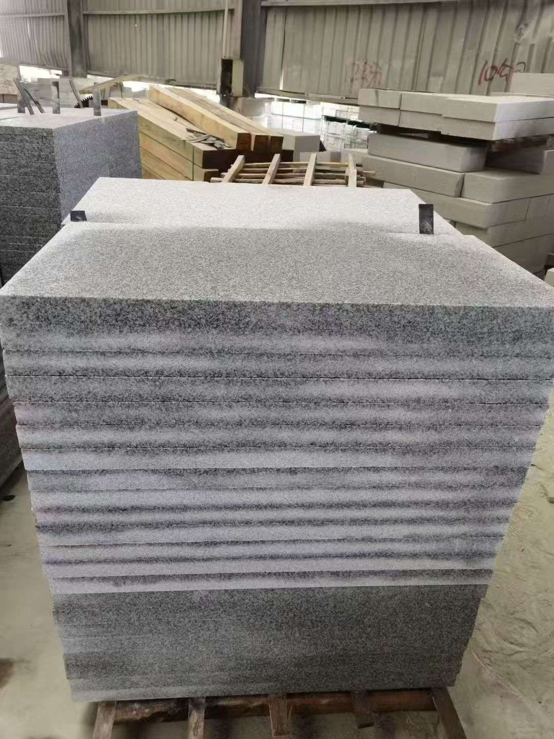 锦州 芝麻白5公分火烧地铺成品，900*400，规格可定制