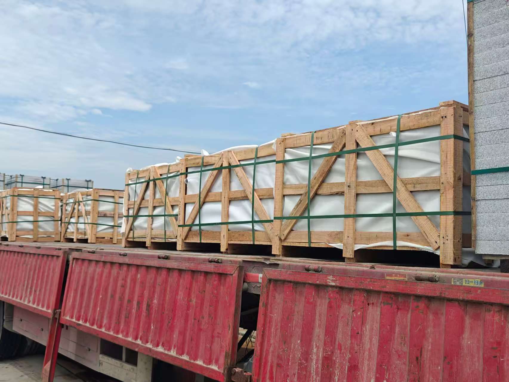 锦州 芝麻白花岗岩地铺石出口专车-泰国游