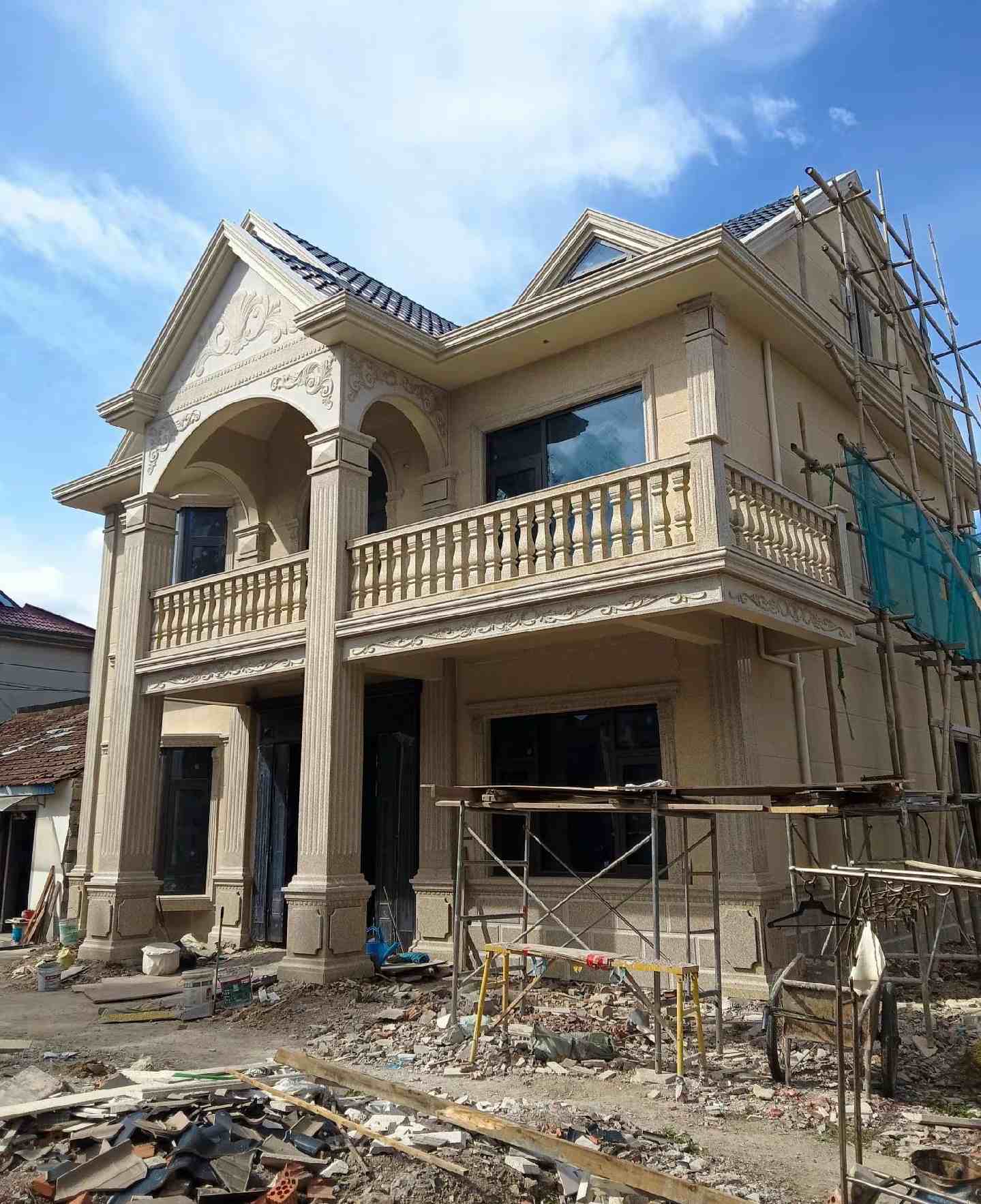 锦州 黄金麻花岗岩石材私人别墅雕花门楼柱阳台栏杆