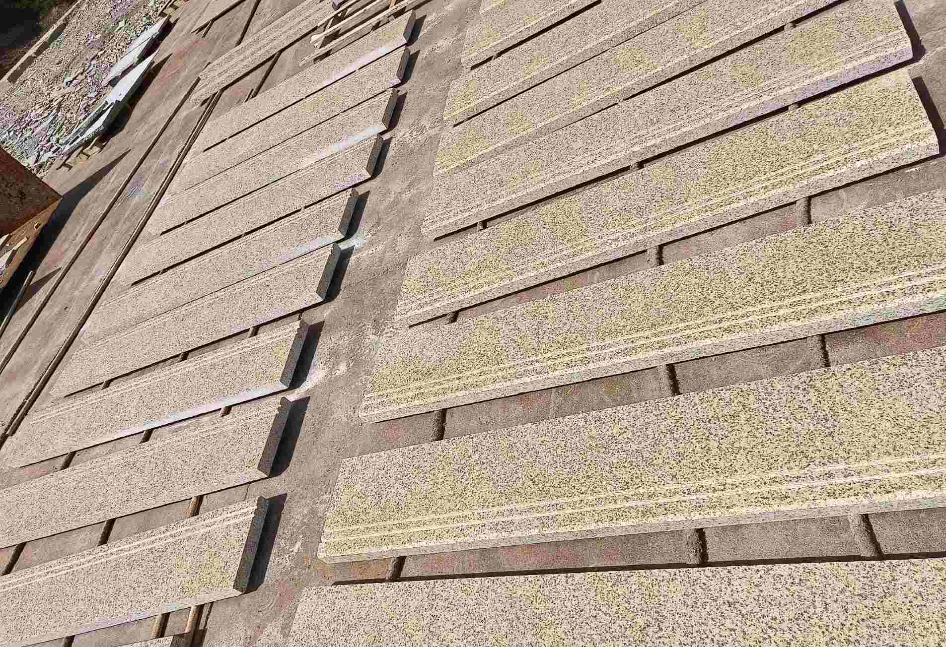 锦州 黄金麻花岗岩光面楼梯踏步