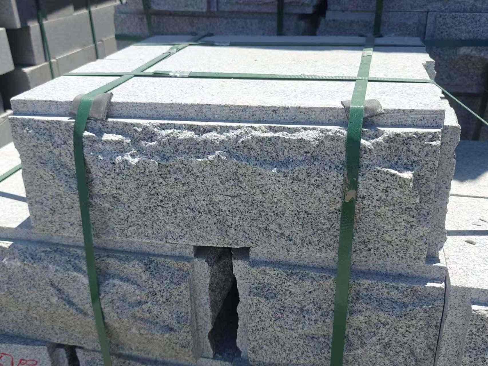 锦州 芝麻白花岗岩自然面成品