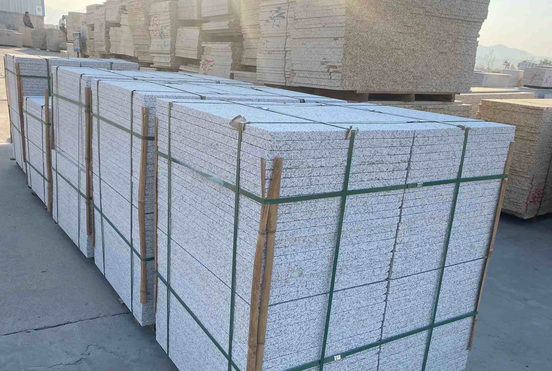 锦州 白麻花岗岩荔枝面地铺石